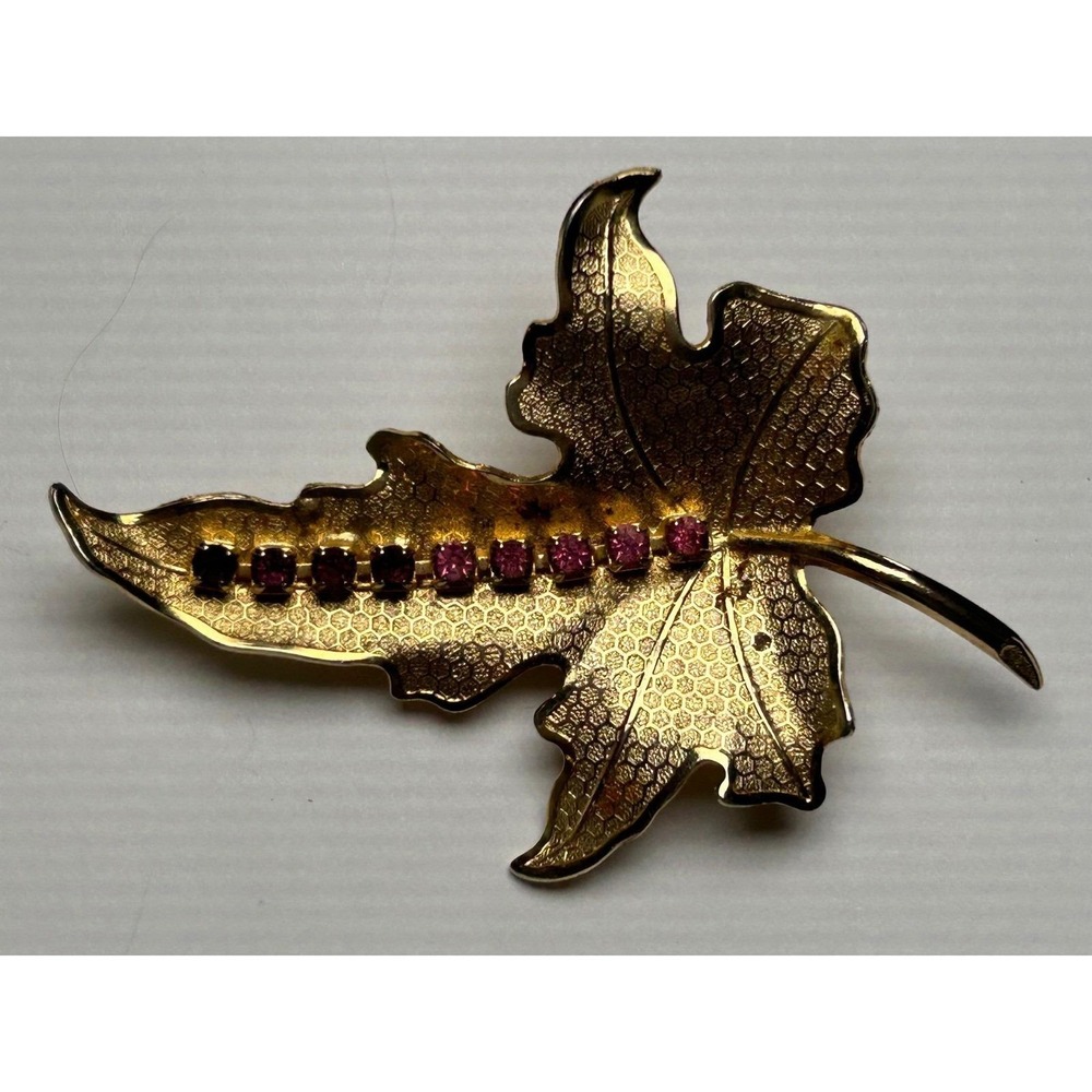 Gold Tone Leaf Brooch Pin Purple Rhinestone Accents Vintage Jewelry